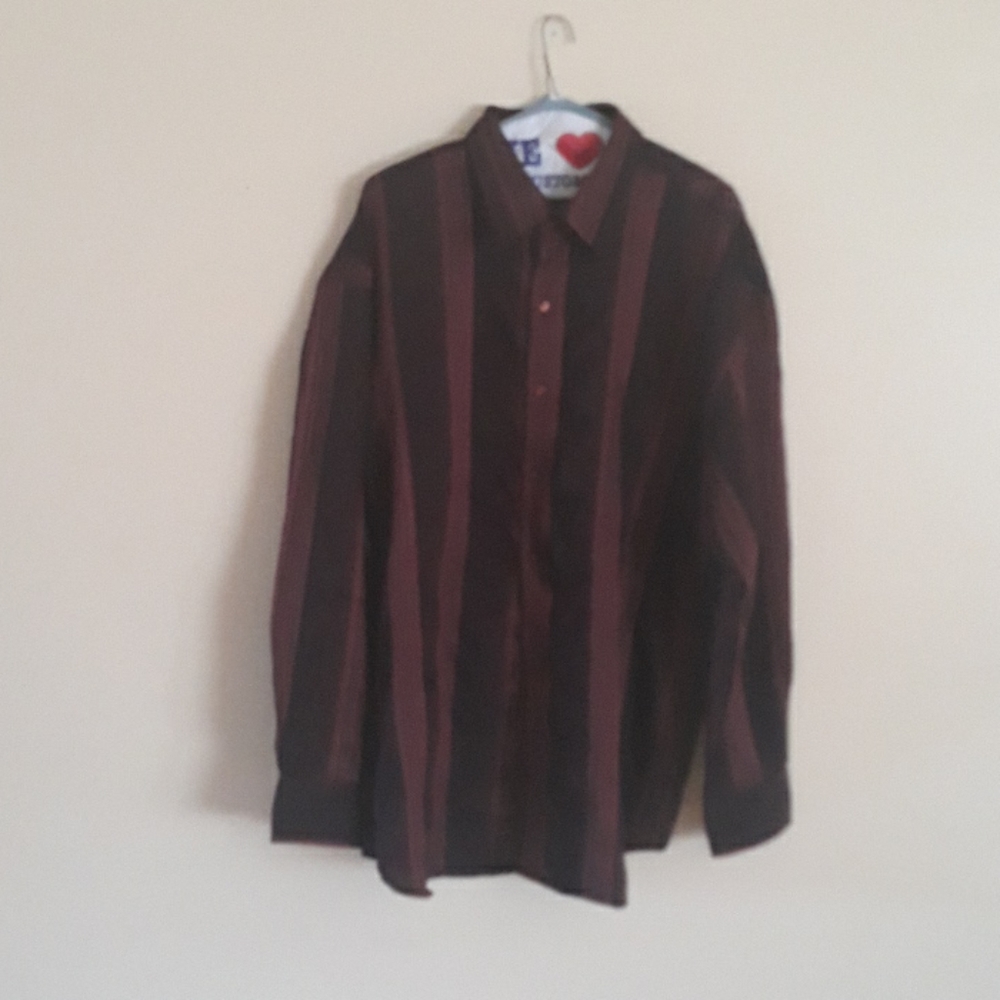 Attitude Gold shirt